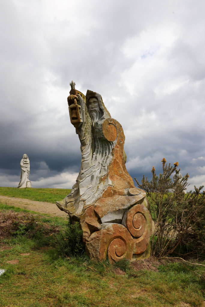 statue saint breton